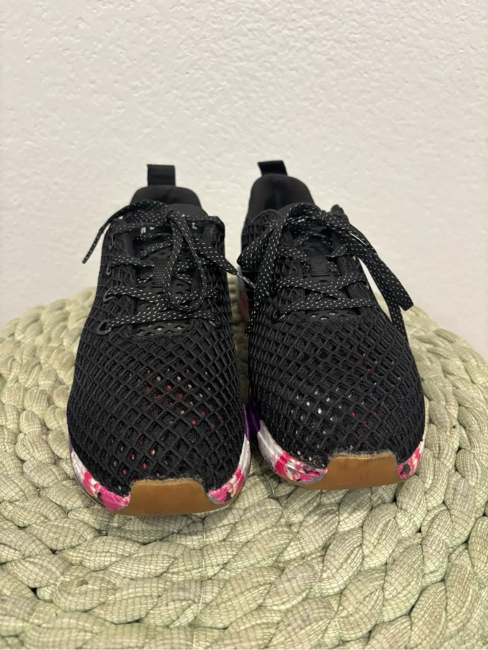 NOBULL Black Space Floral Mesh Runner Trainer Lace Up Sneakers Size 7